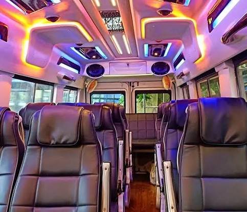 15 Seater TT