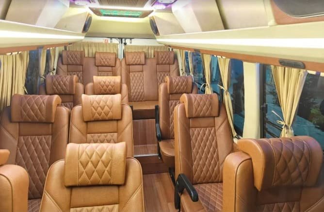 20 Seater TT